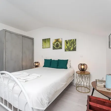 Guestready - Bright Crestuma